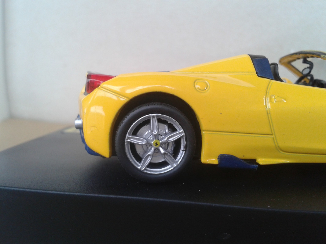 2013 Ferrari 458 Speciale A (nº 6 Ferrari GT Collection) (3)