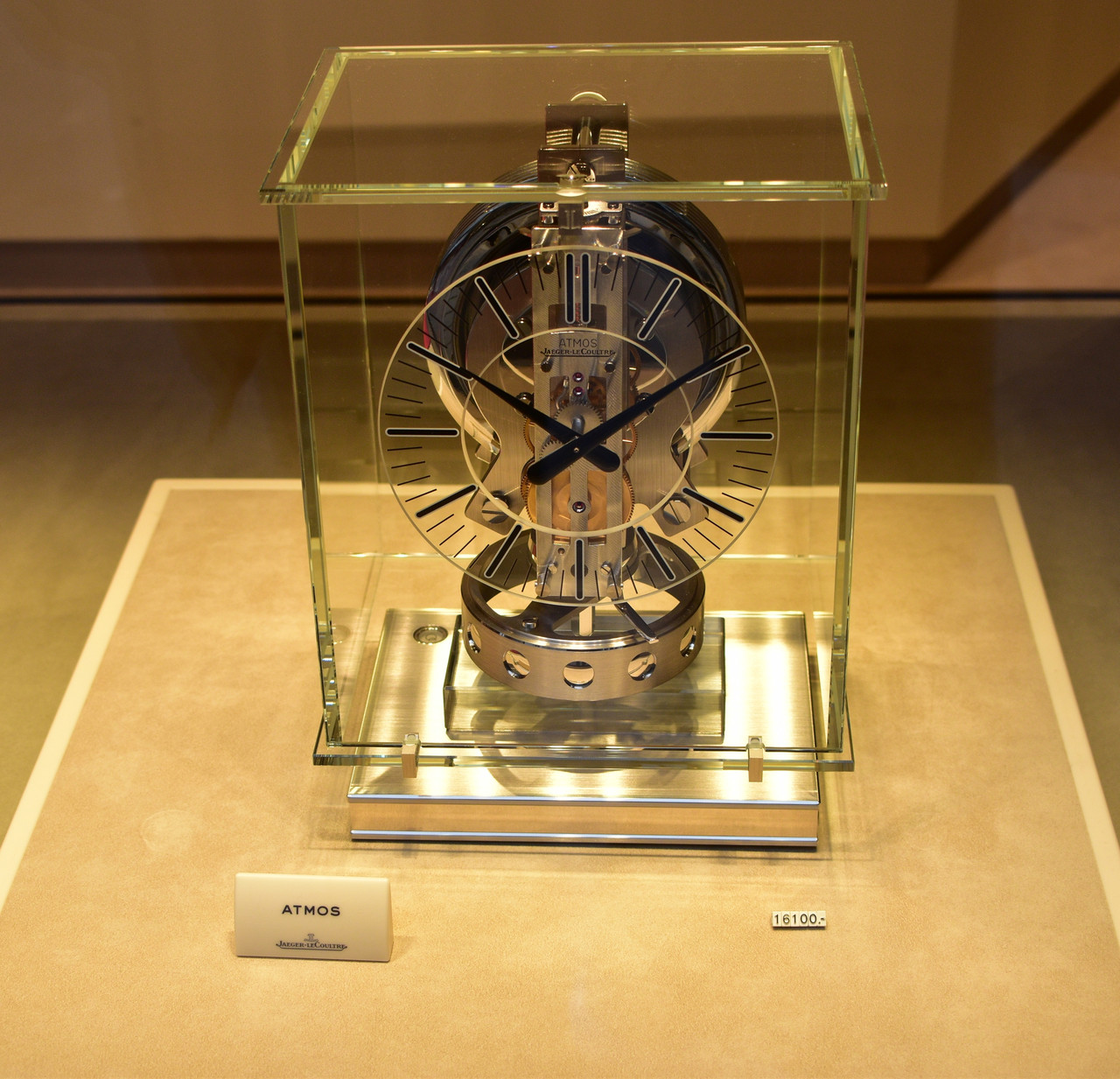 Jaeger Le Coultre ATMOS