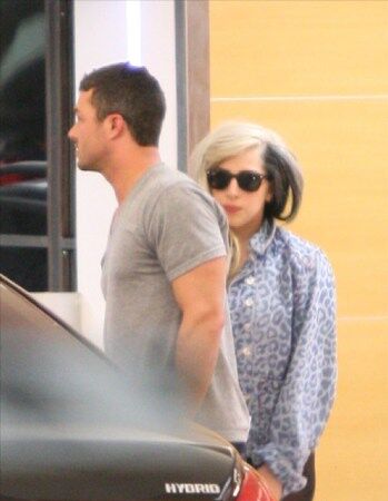 2-10-12-Soho-House-with-Taylor-Kinney.jp