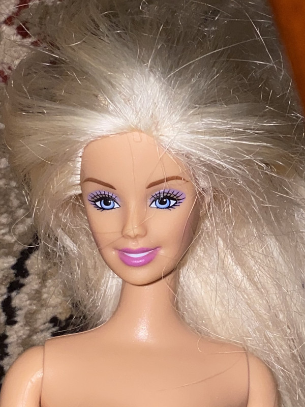 CDBBD3DA-E49C-439D-8F68-1949B53B6B7B