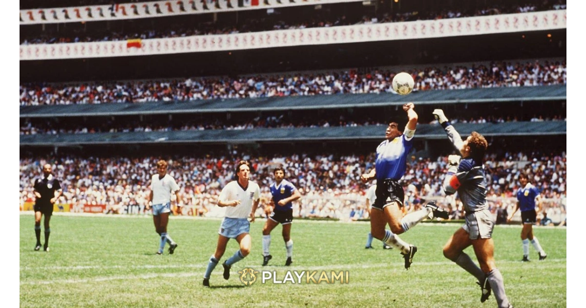 10 Skandal Sepak Bola Playkami: Tangan Tuhan Diego Maradona
