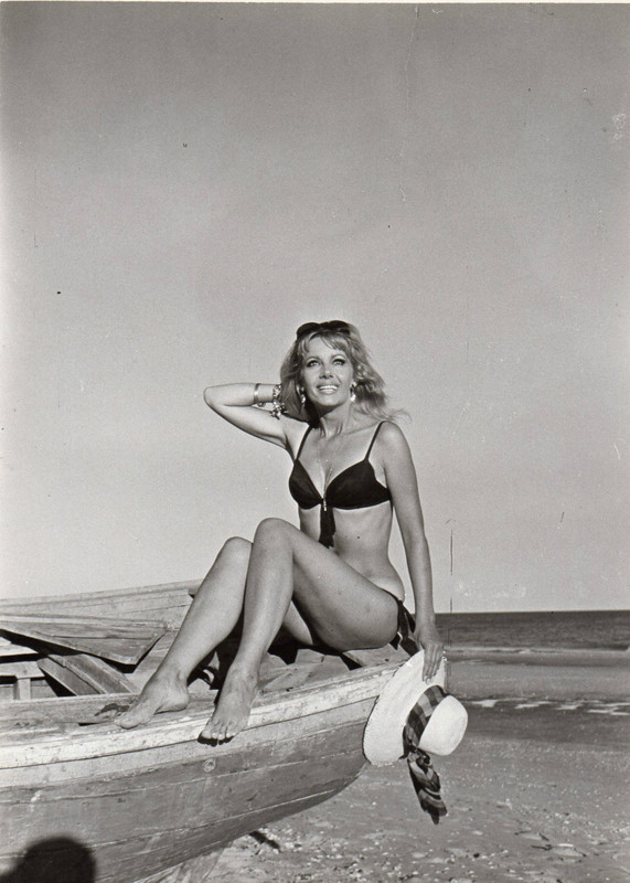 ingrid_pitt_b61
