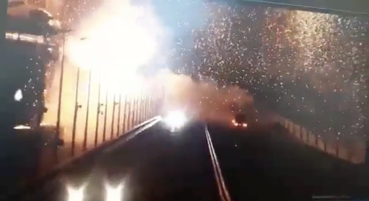 Guerra en Ucrania: Se desató el infierno tras la explosión del puente de Crimea