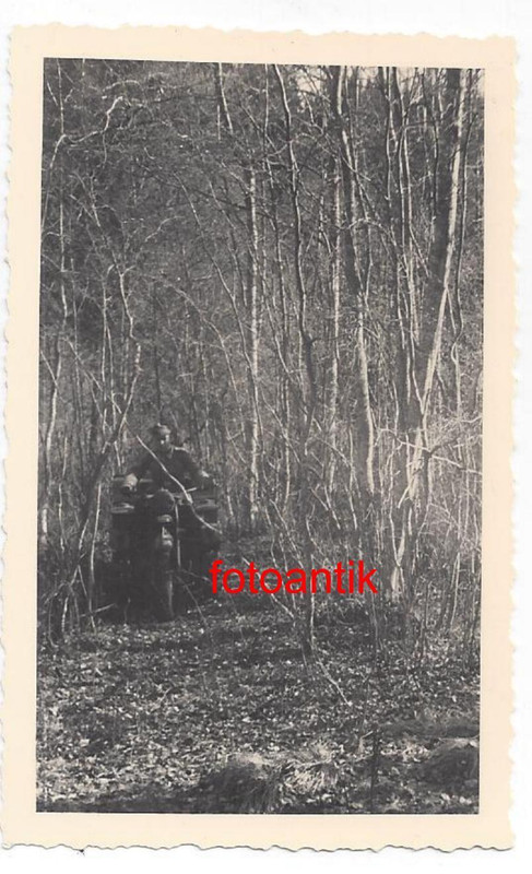 Foto 2 WK, NSU Kettenkrad Kennung mit Gebirgsjäg