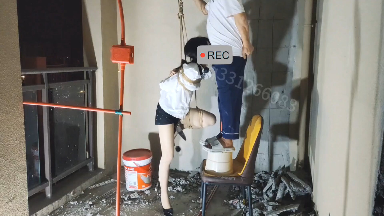 欢乐谷 女主播的末日深度版.mp4_20231223_085547.231