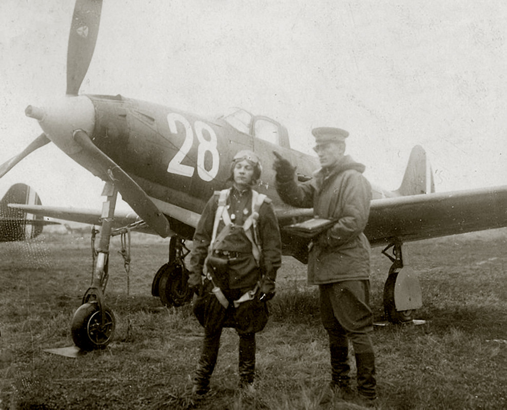Bell-P-39Q-Airacobra-28GvIAP-5GIAD-White-28-Georgiy-Baranov-Baltic-and-Leningrad-Fronts-1945-02