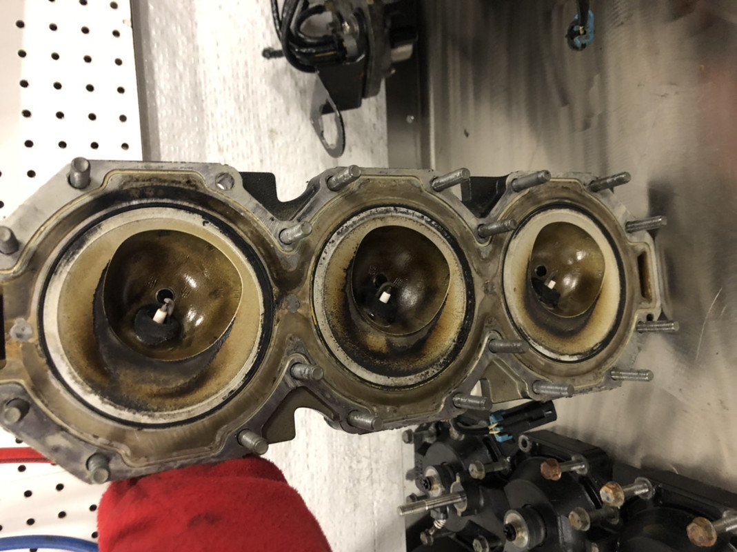 FE63A196-8482-487A-975F-DDE0E440E396