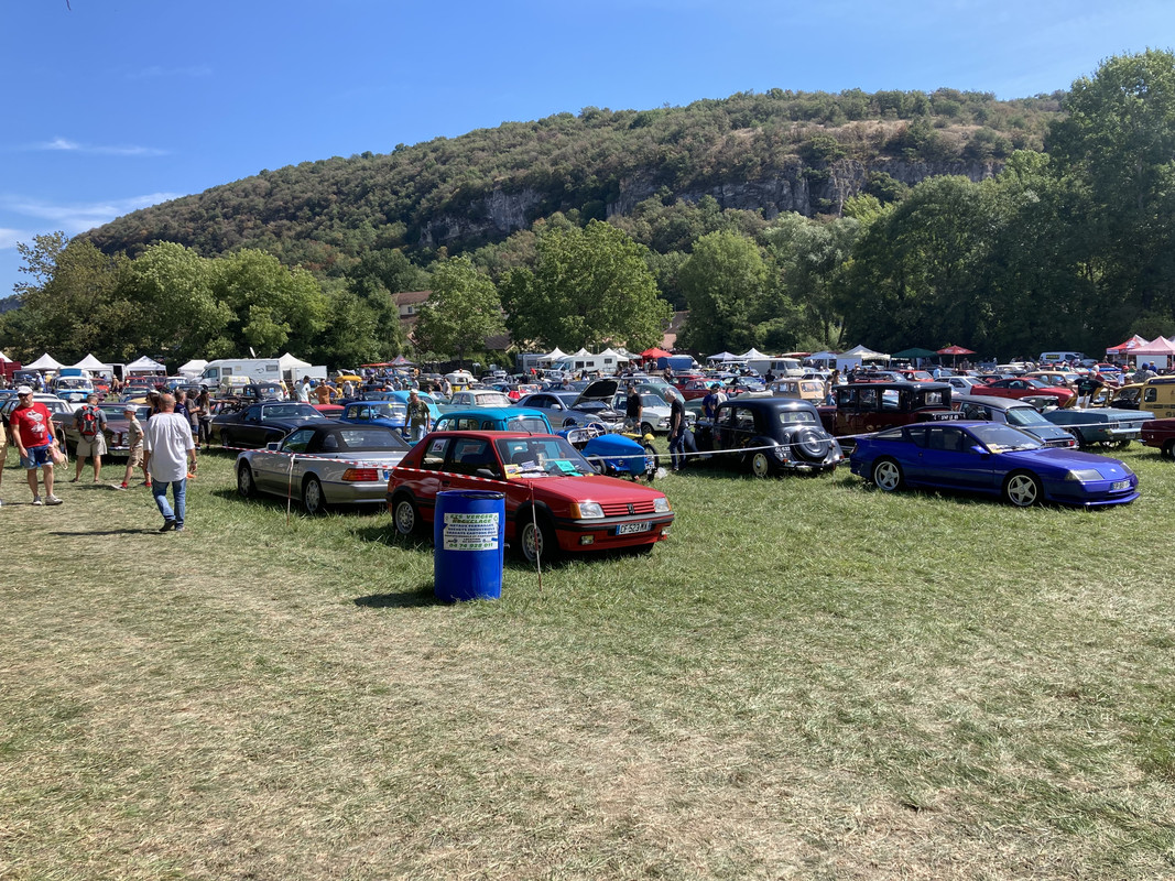 A5560685-F0AC-4822-B7DB-47F218BD7B43