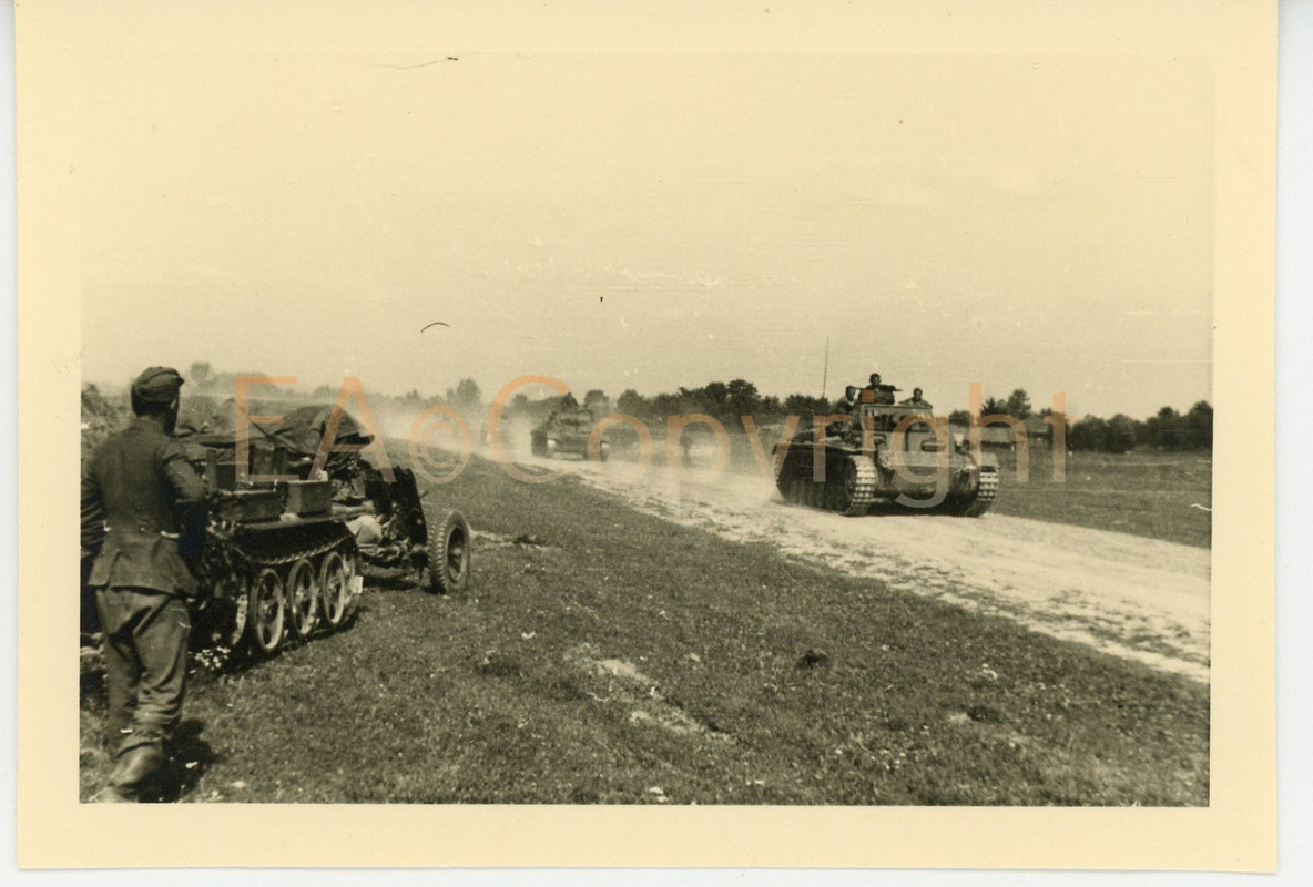 Russland Ukraine Kämpfe Panzer III Tank