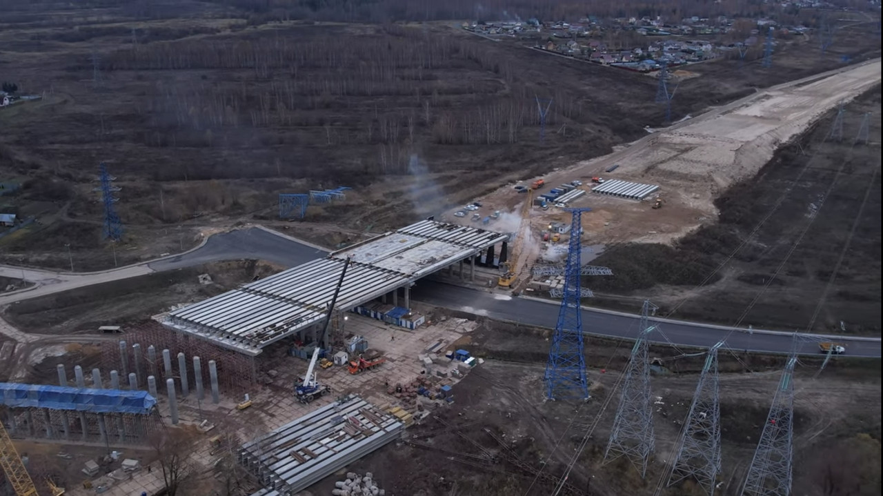 95-C64-E23-452-F-4-B8-F-A001-F3259896-DA