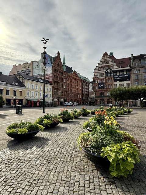 [Linked Image from i.postimg.cc]