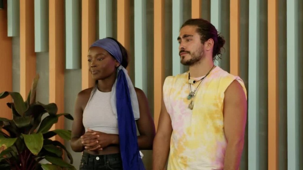 [Image: j8bb1jg0cmc2.jpg]