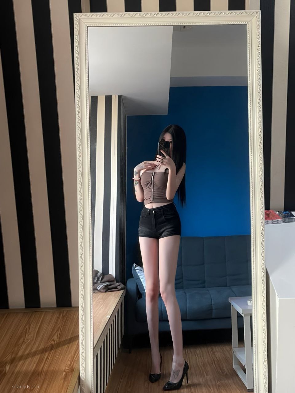 https://i.postimg.cc/M6cHVzRL/227.jpg