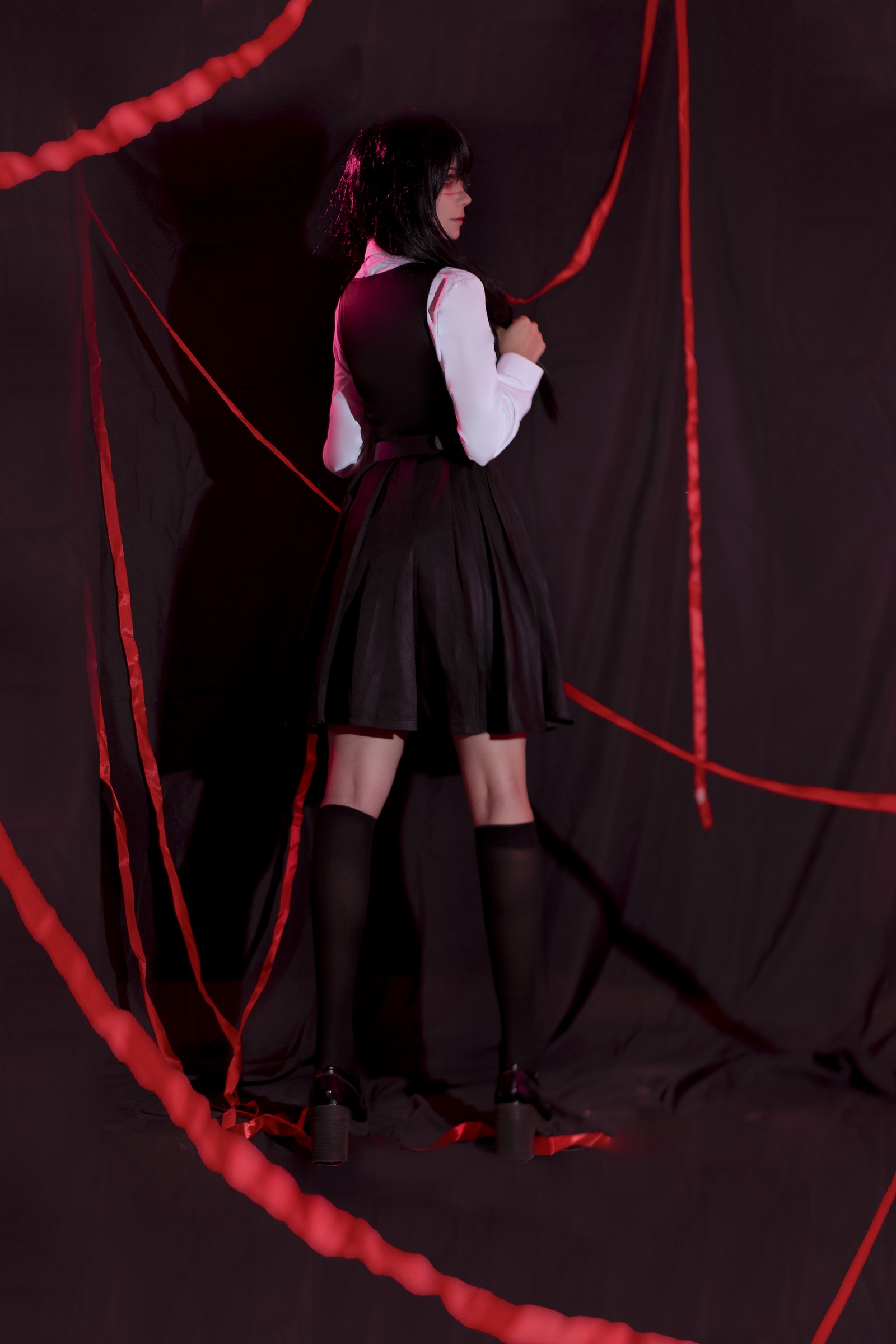 Seya-狮砸 – 电锯人 三鹰朝 Cosplay 高清写真（8P-65MB）插图4