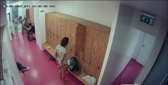 [Image: Voyeur39035132440.jpg]