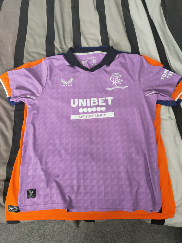 16547820386464556057827394185918