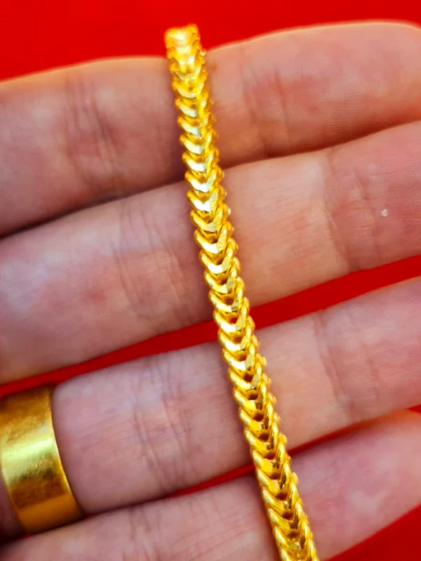 16065 0 83a93efd 663b 4c4f ac72 2f5634321ad2