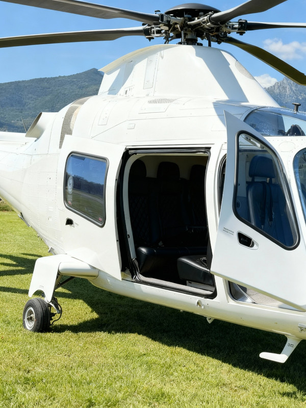 Private helicopter transfer for VIP incentive travel in Central Italy