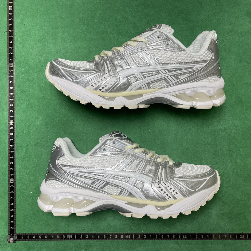 Asics Gel-Kahana TR V4