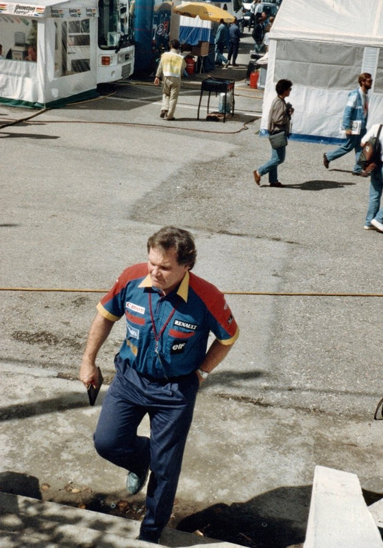 ED965637-56C0-44D0-A1FA-3D6A4AA44CE2