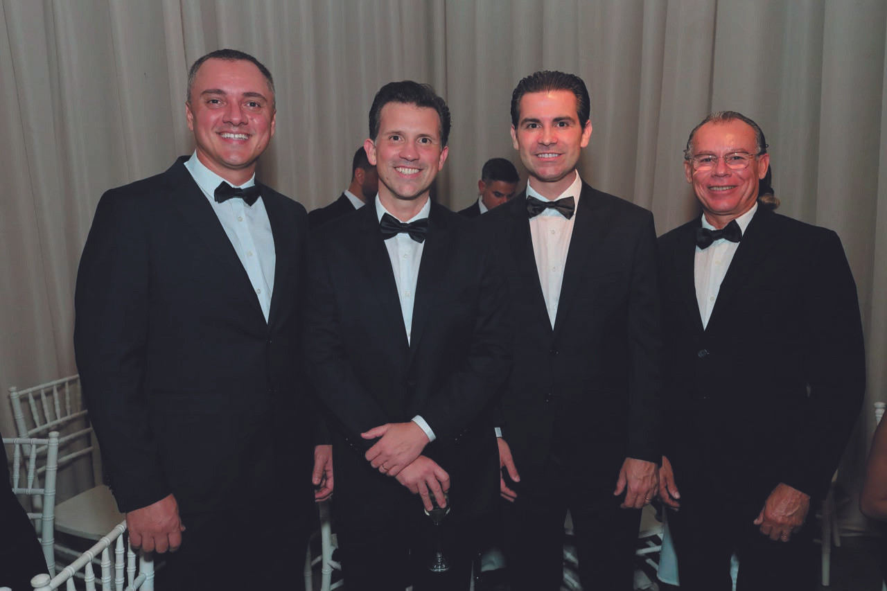 Marcio Guerzet, os irmãos Gabriel e Dejalma Merlo e Jorge Oliveira