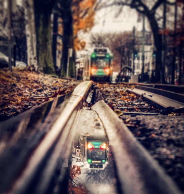 D8DE8AC2-DEAF-4DE0-AAA6-103E4BE0652D