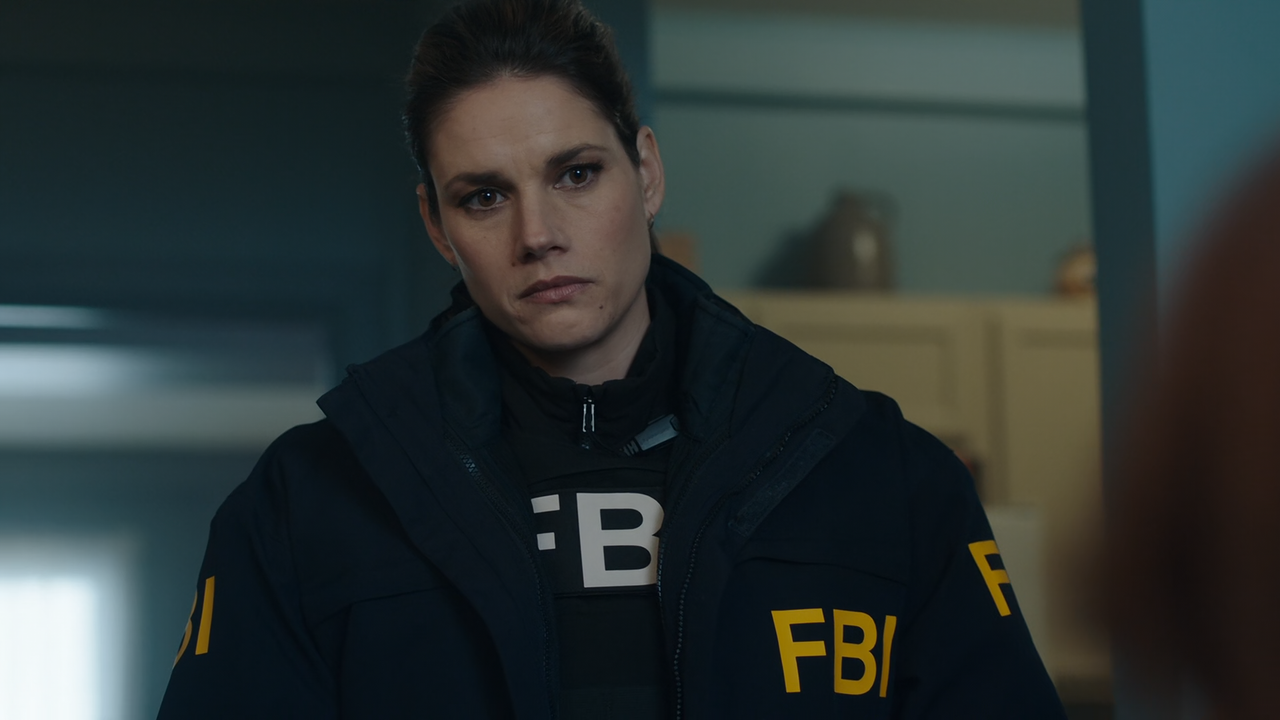 FBI.S03E06.Uncovered.1080p.10bit.AMZN.WEB-DL.DDP5.1.HEVC-Vyndros.mkv_snapshot_14.59_[2021.02.15_04.3