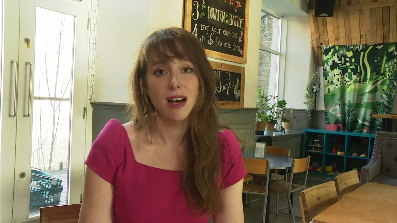 02.10 - 18.00.00 - ITV News London. The latest news in London and the....ts_snapshot_12.50.614
