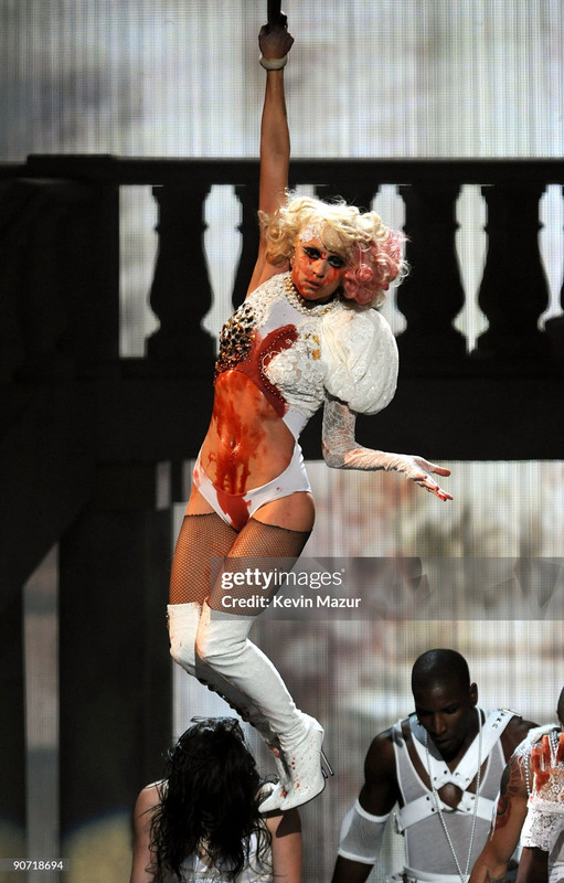 2009-mtv-video-music-awards-show.jpg