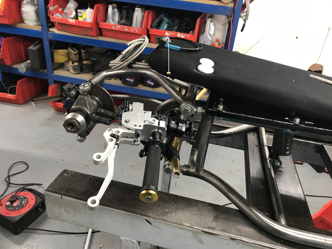 61C915C7-A045-4971-B646-B73B49854EE5