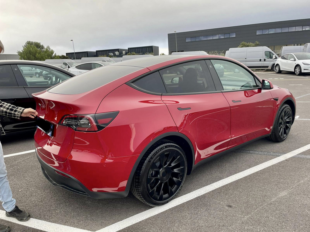 d8bb37ab-97f6-4580-abb5-2987ed03f4ae