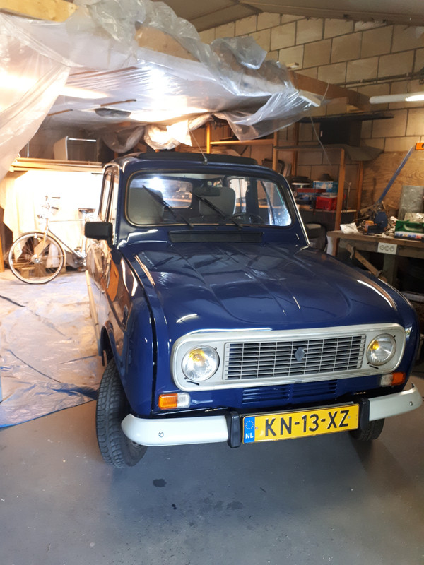 E618FF74-F87B-4613-9C1D-542EF4468F9A