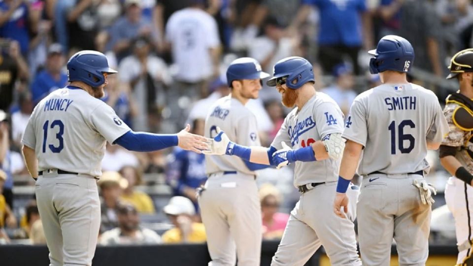 Al estilo de 'Magic Mike', peloteros de los Dodgers 