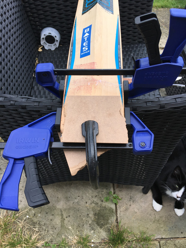 A43E60B0-7496-42AE-A732-6EBFC378BB00