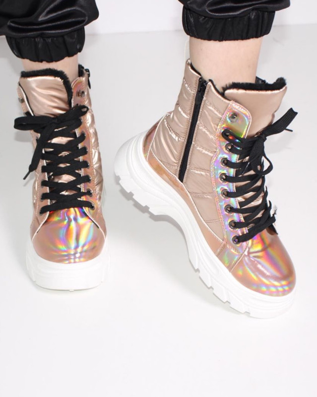 4A79B753-3619-494F-B442-7B1844485AF3