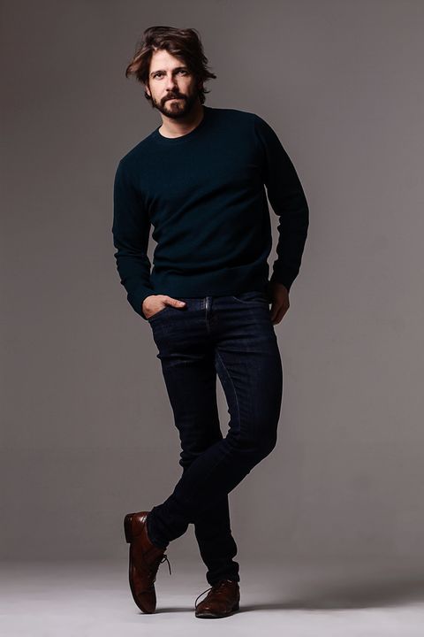 felix-gomez-1546432203