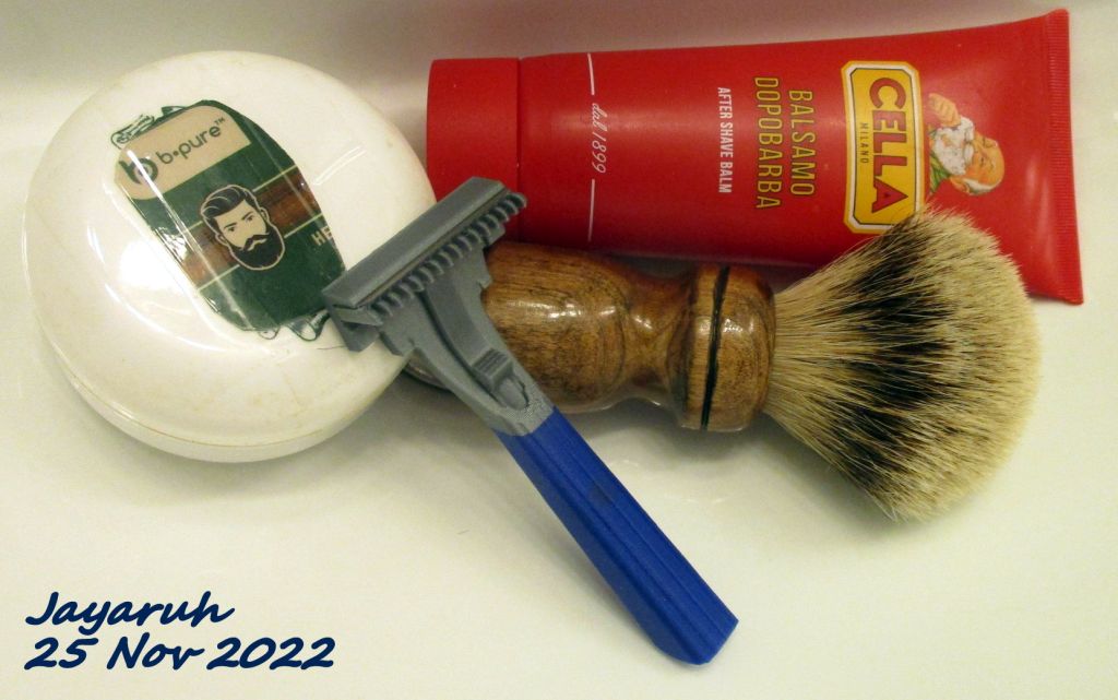 [Image: sos221125.jpg]