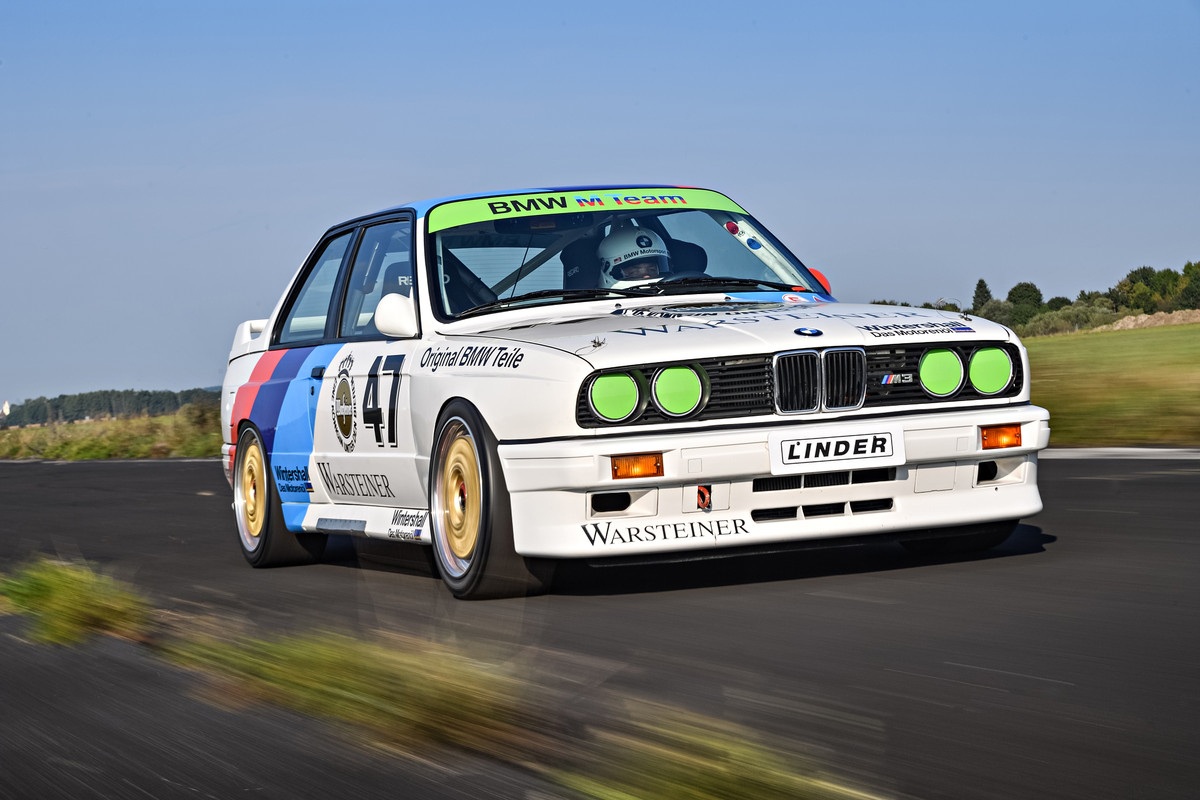 P90237157_highRes_the-bmw-m3-dtm-e30-0