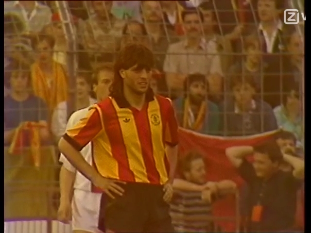 Recopa de Europa 1987/1988 - Final - Malinas Vs. Ajax (576p) (Castellano) (Caído) Captura-4