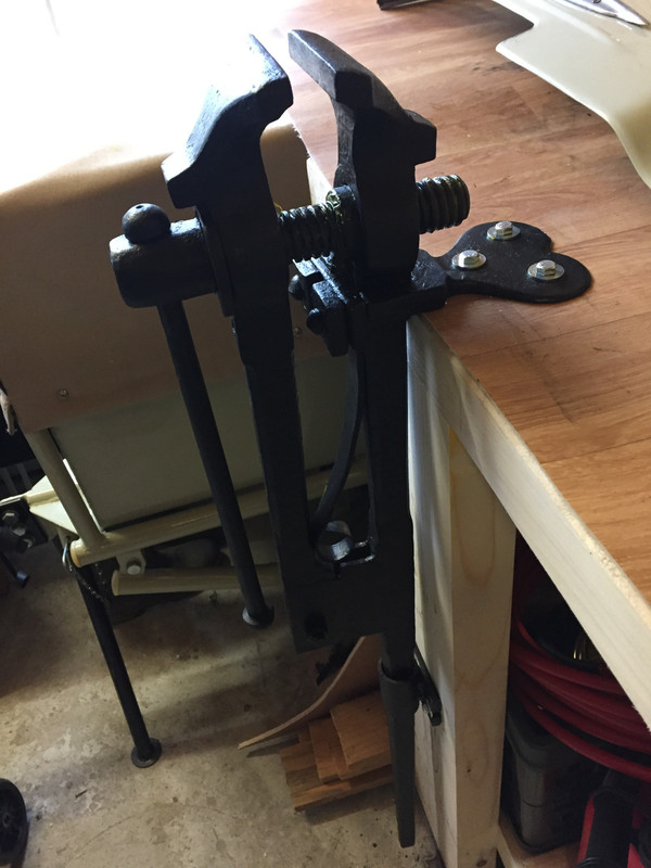 6E4A7700-EBFB-4419-BB39-8D7B08A6EDCC