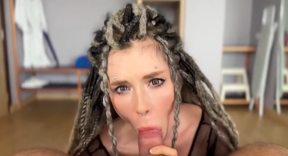 OnlyFans – Sweetie Fox – Informal Girl Deepthroats, Rough Fucks & Cum Swallows