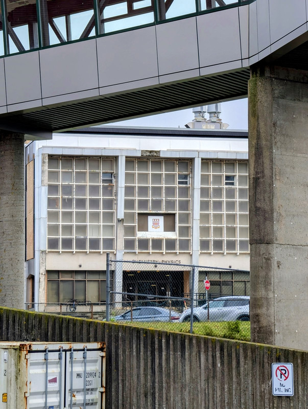 PXL_20241127_180907028~2