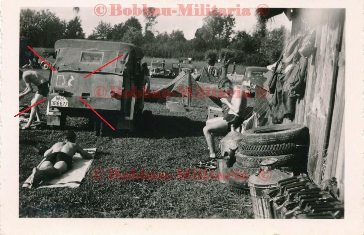 Foto Jugoslawien Wehrmacht Kübelwagen Wappen Emblem 125.ID Wiesel-Division