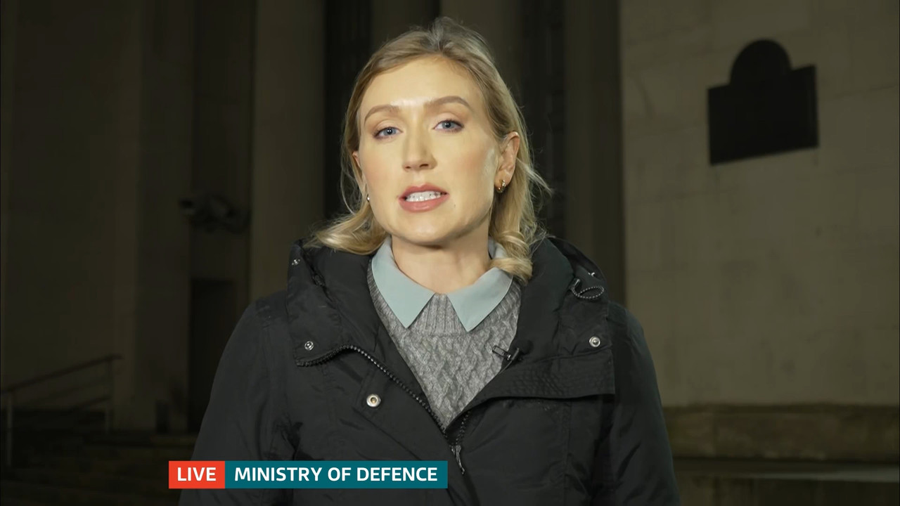 ITV Evening News_20231216_17001720.ts_snapshot_06.10.056