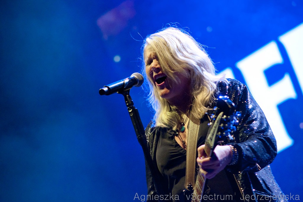[Obrazek: v-Spectrum-Jefferson-Starship-1334.jpg]