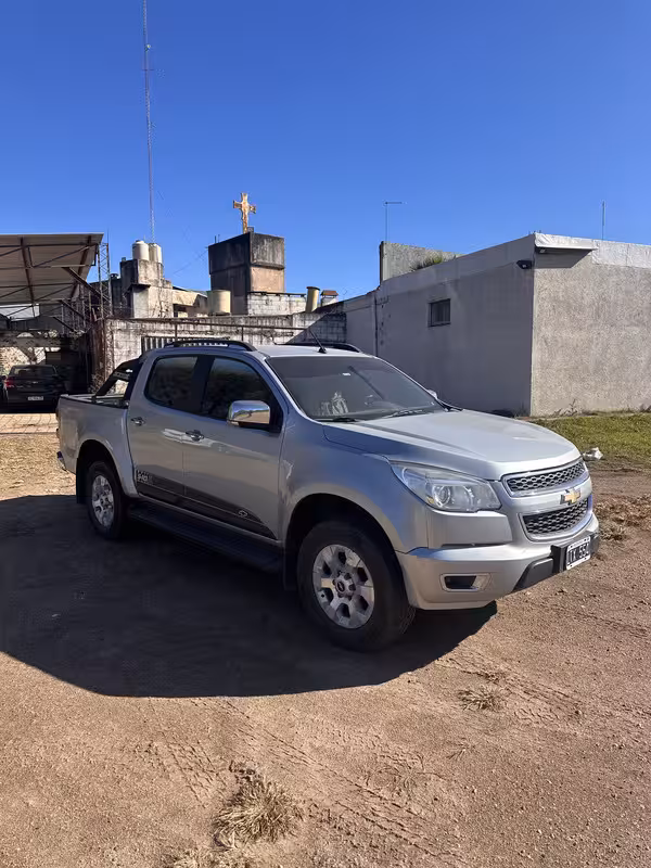 Chevrolet S10 LTZ 4X2 - 4