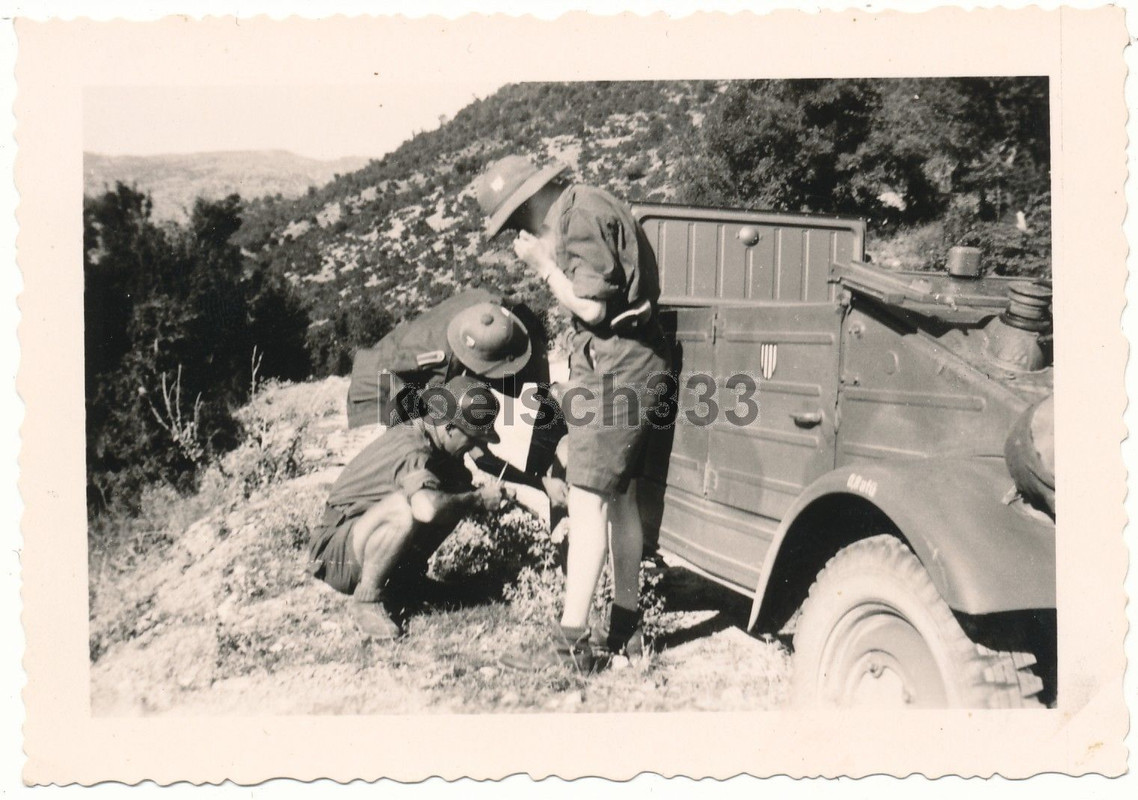 Foto 22. Infanterie Div. Kreta 1943 VW Kübelwage