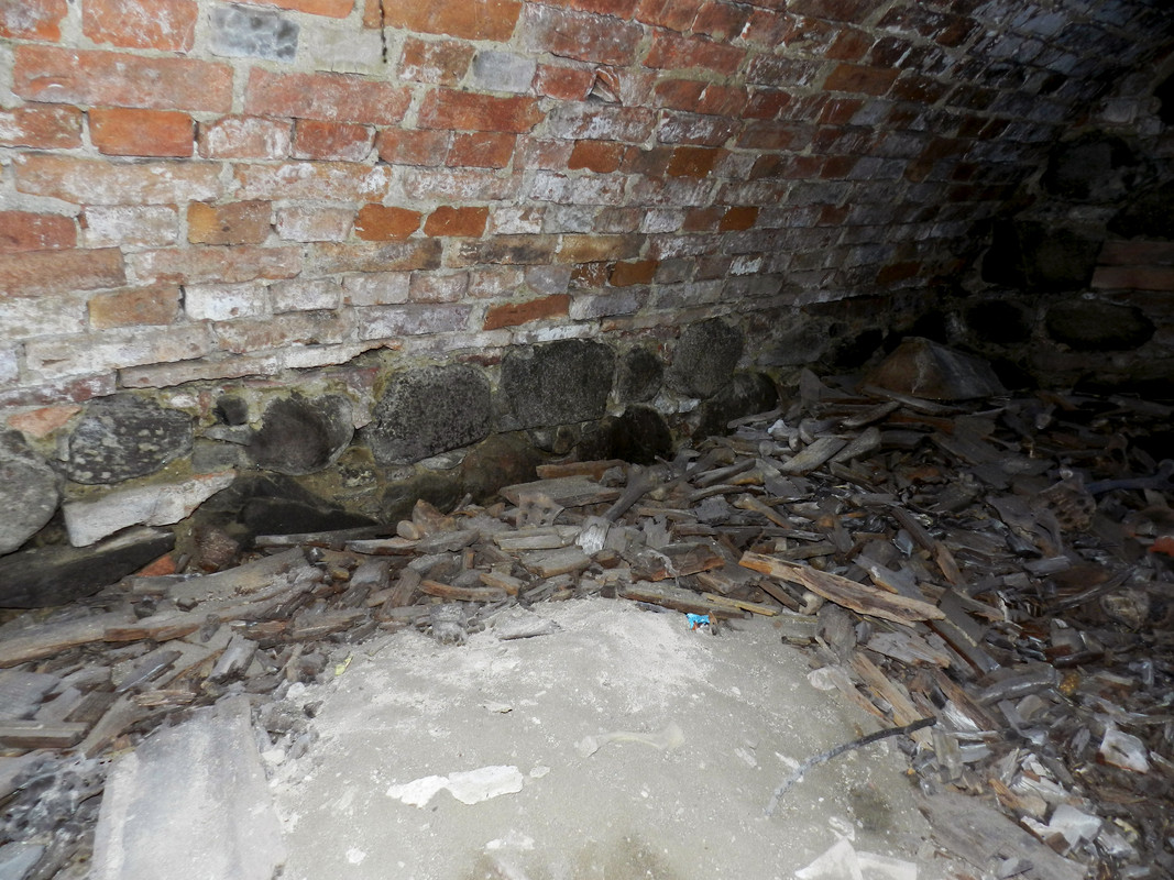 19.18 - DSCN0343 (Milady)