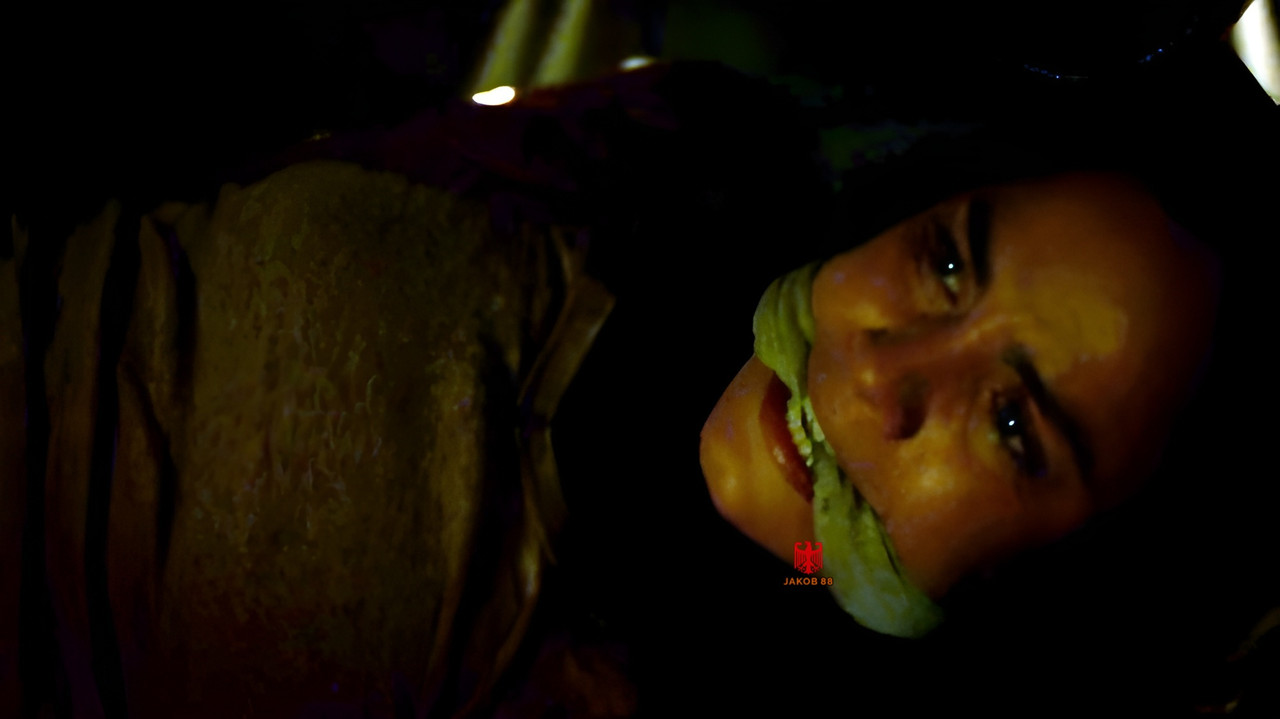 Alice Braga 2 - Queen Of The South S01E10