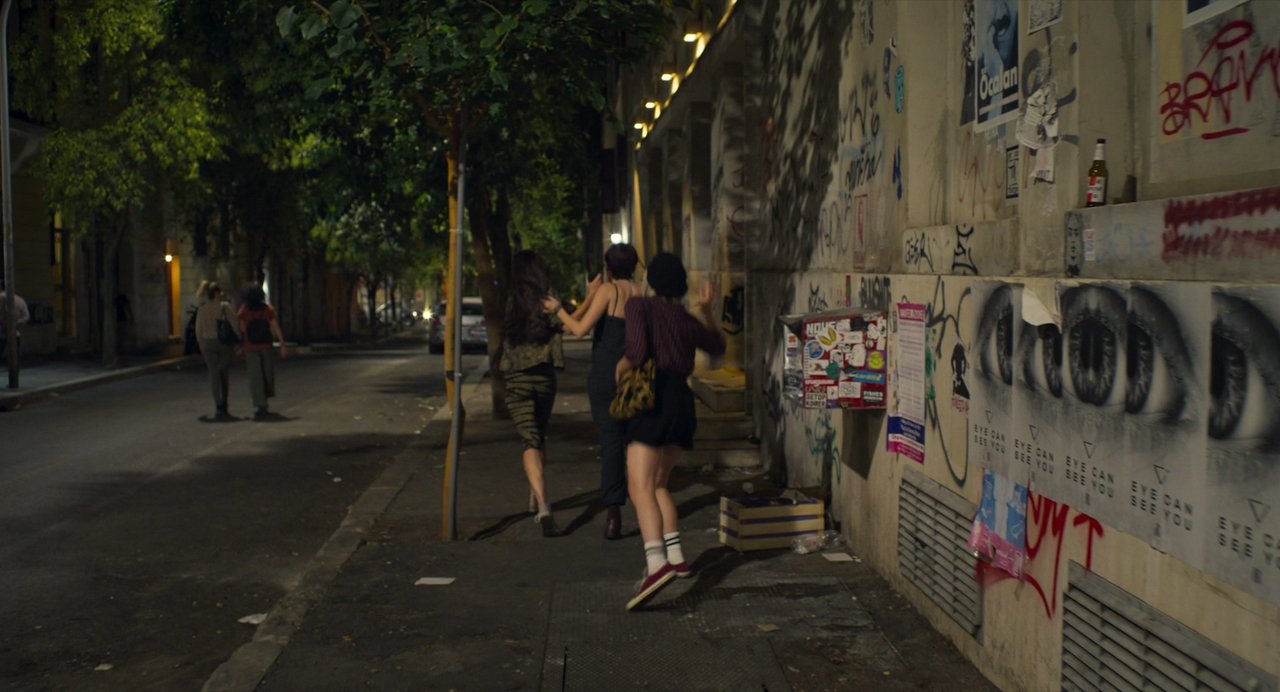 Romantiche.2023.1080p.AMZN.WEB-DL.DDP5.1.H.264-gattopollo-00_04_34